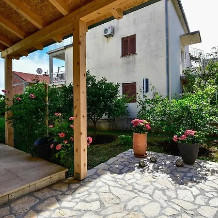 Ferienwohnung Fuer 6 Personen Ca 60 Qm In Orebic, Dalmatien Sueddalmatien *