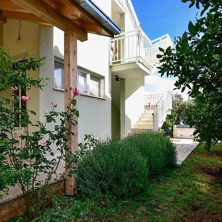 Ferienwohnung Fuer 6 Personen Ca 60 Qm In Orebic, Dalmatien Sueddalmatien *